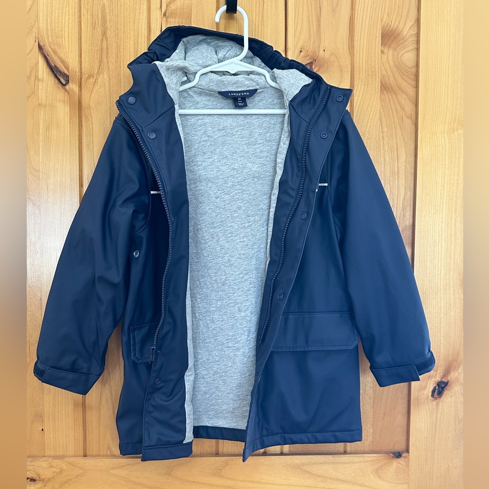 Lands End hooded and lined wind and waterproof jacket Youth M 5-6 unisex navy